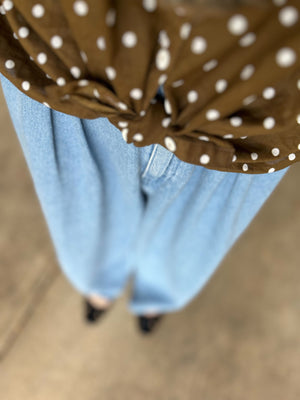 水玉レースブラウス