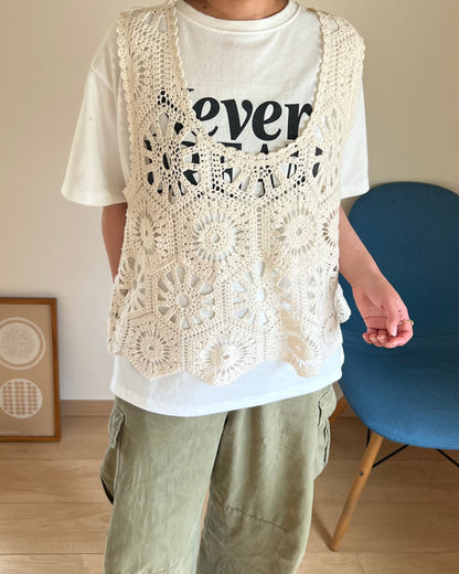 かぎ針編みベスト