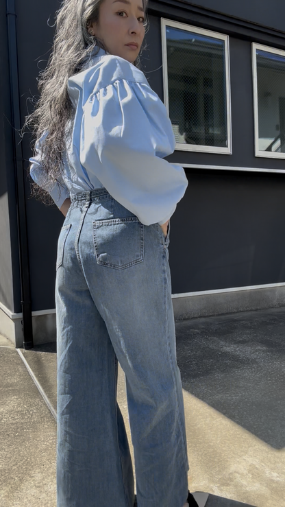 ブーツカット ベルト付きワイドデニムパンツ