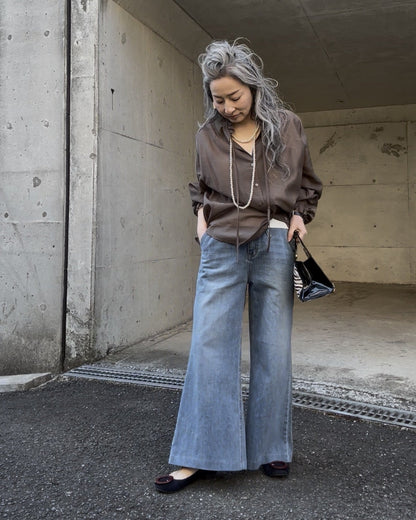 ブーツカット ベルト付きワイドデニムパンツ