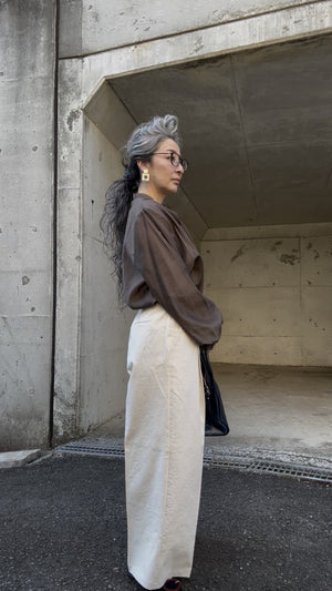 コットンキャンバス タックワイドストレートパンツ