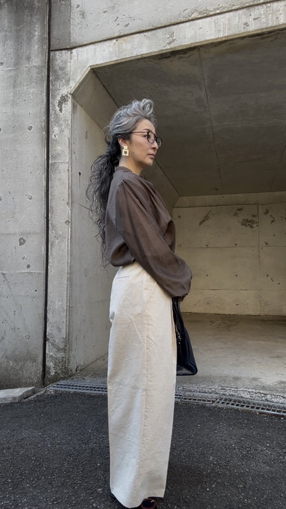 コットンキャンバス タックワイドストレートパンツ