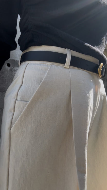 コットンキャンバス タックワイドストレートパンツ