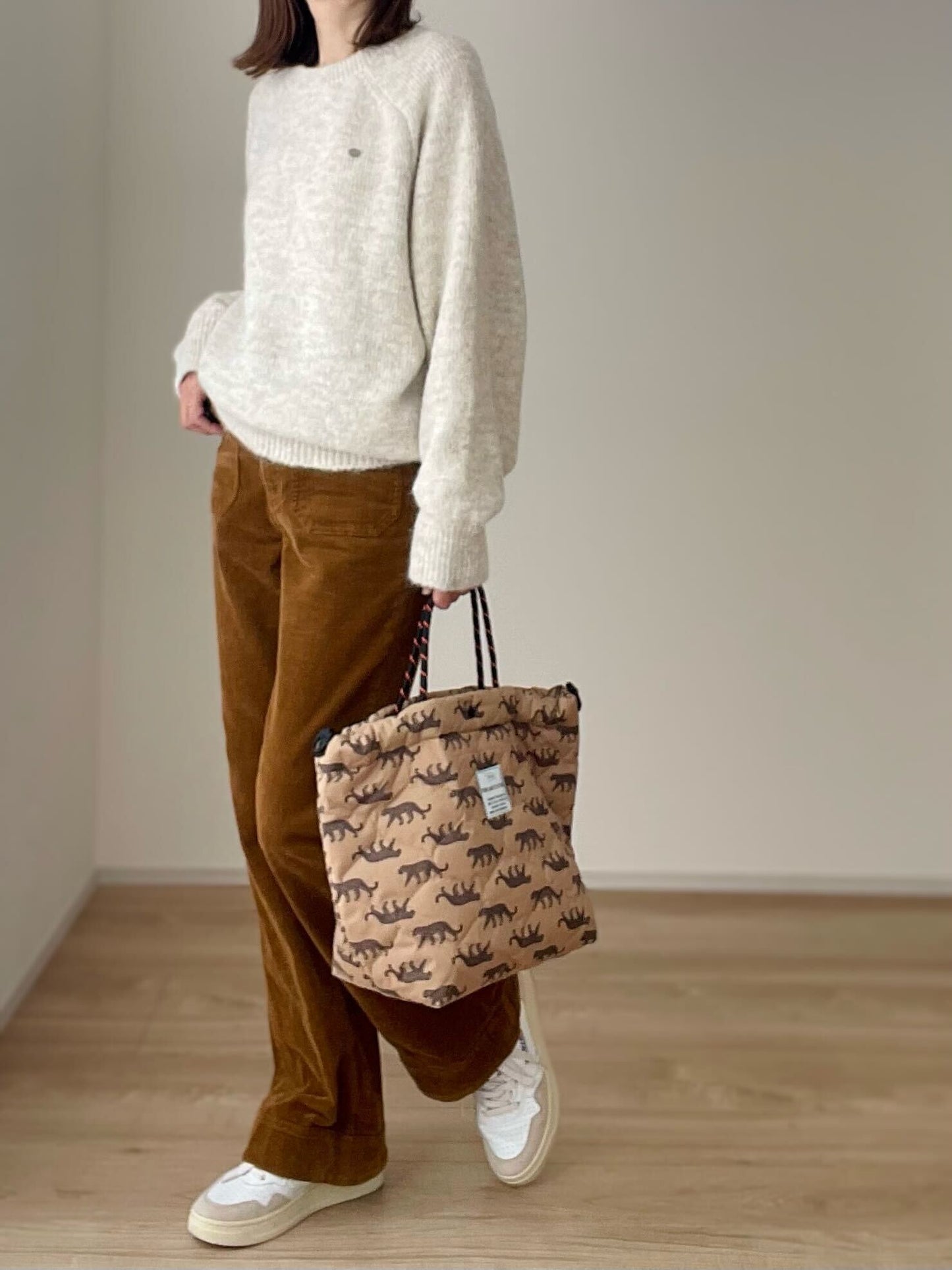 アルパカウールシンプルニット