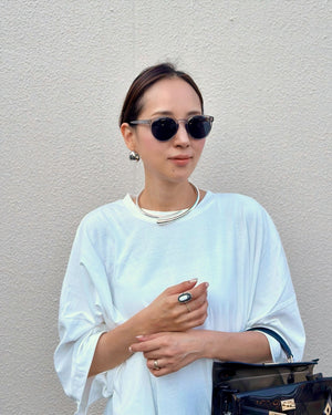 アシンメトリーTシャツ