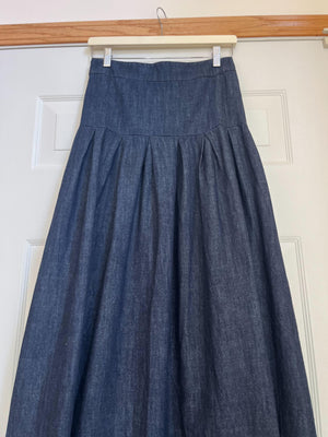 タックデニムマキシスカート