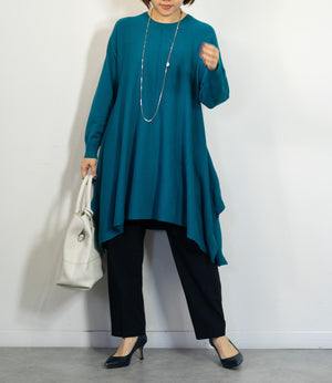 センターラインドレープチュニックニット