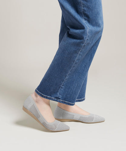 パターンメッシュ パンプス