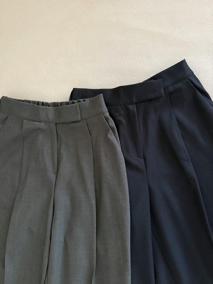 Hansome tapered slacks