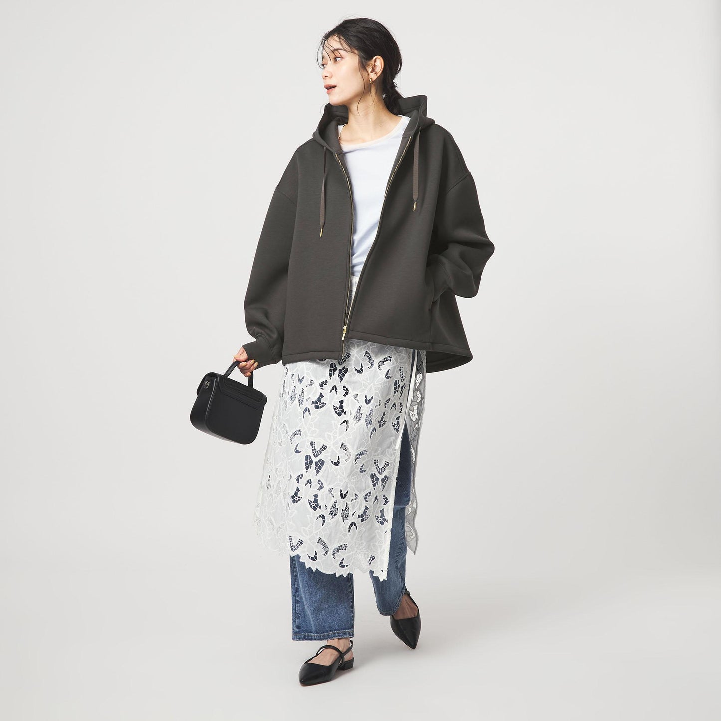 ［size SHORTあり］ダンボール ジップ フーディ