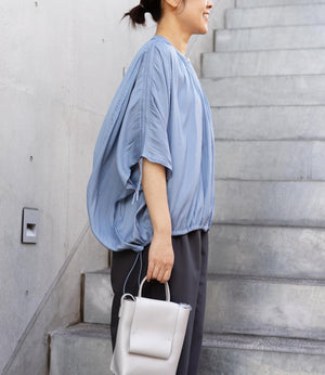 ギャザーモーフドルマンブラウス