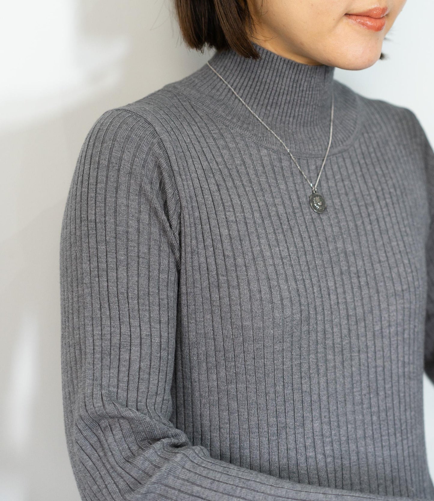 Vネックベストスリムワンピースアンサンブル