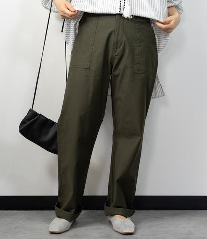 スリムベイカーパンツ