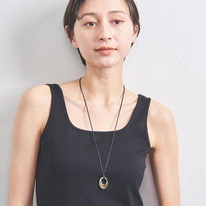 エッグシェイプコードネックレス