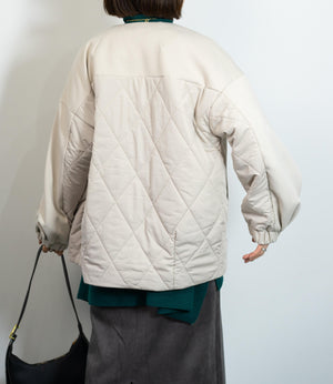 キルティング切替ノーカラーコート