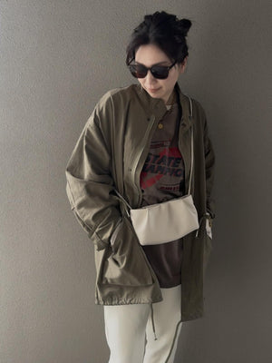 wander around pochette