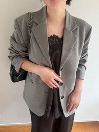 ベージュ系・グレージュ