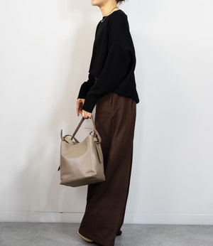 ボートネックコットンニット