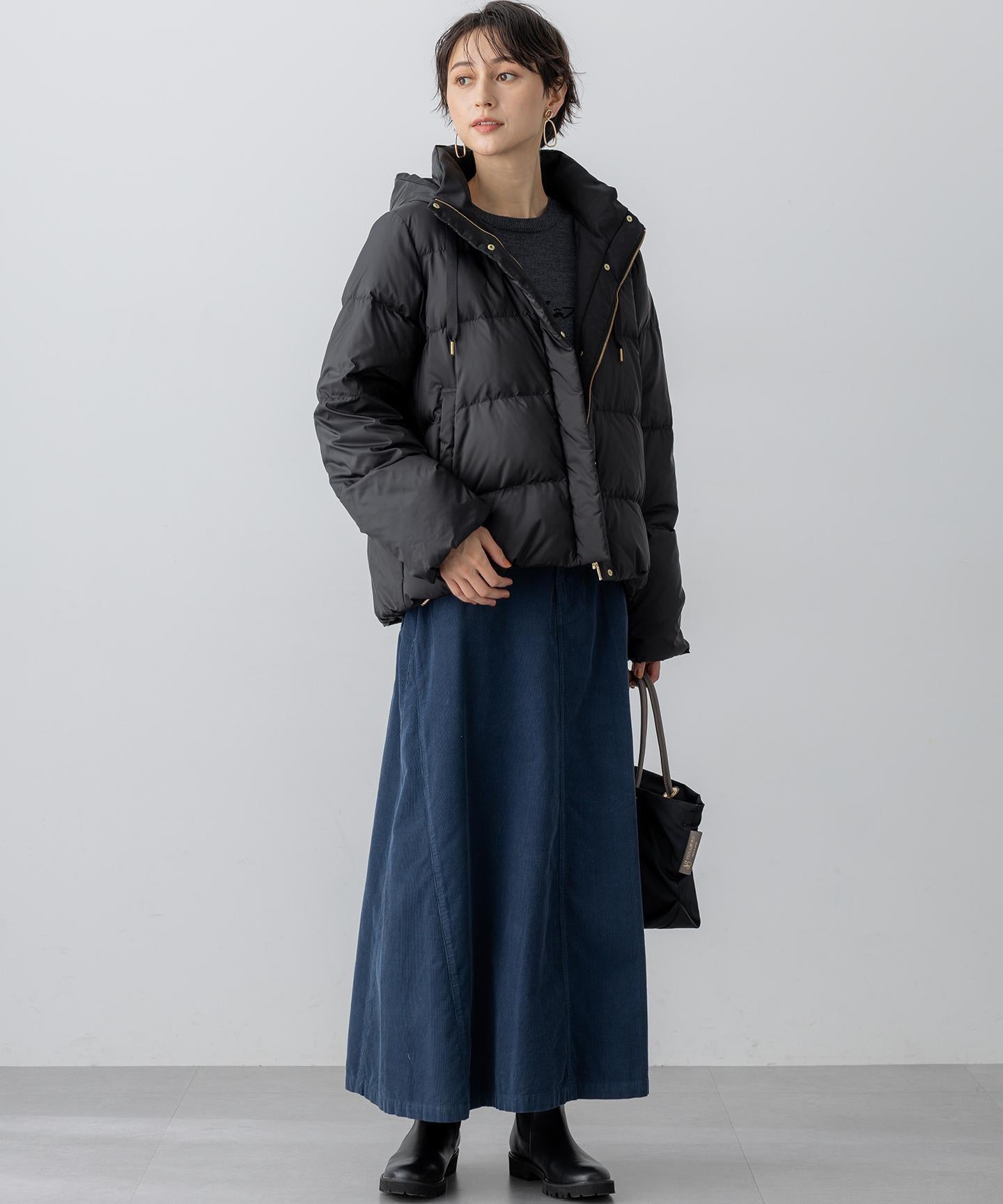 シレータフタ コンパクト ダウンコート