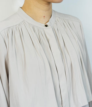 レイヤードライクエアリーブラウス