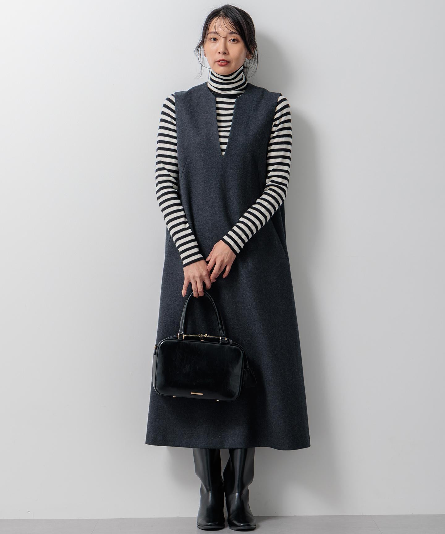 ウーステッドウール リブタートルネック ニット