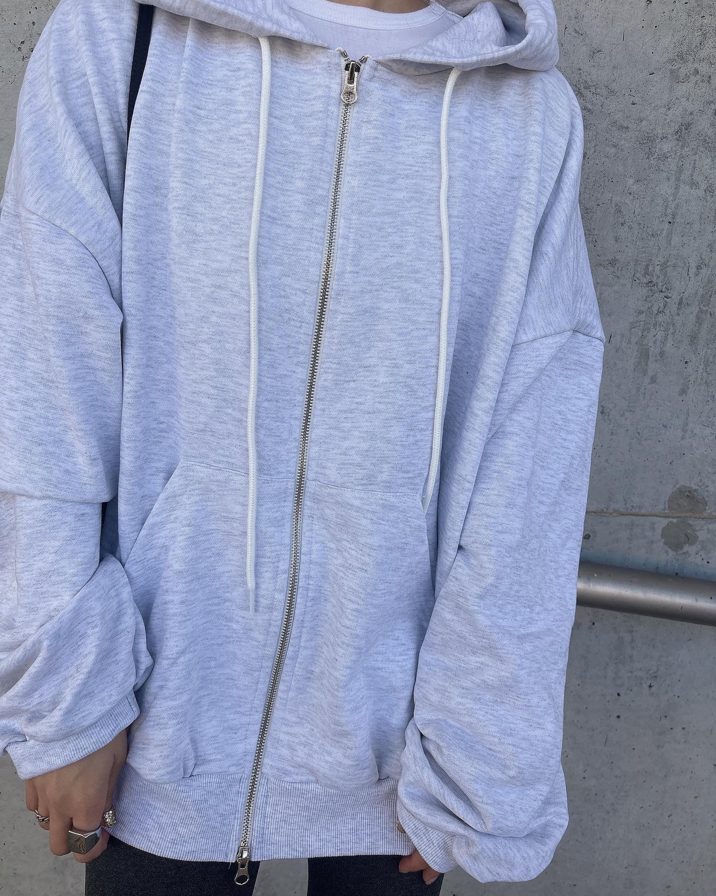 ボクシーフードジップアップ