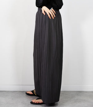 ストレートプリーツスカート