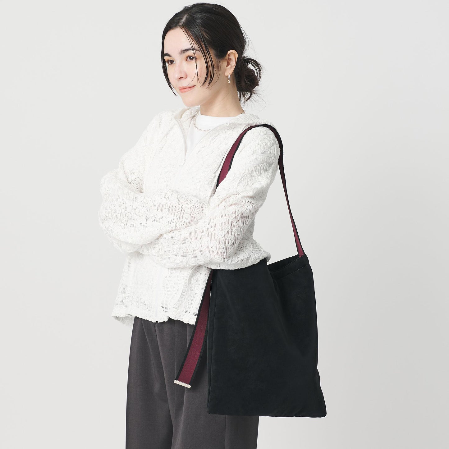 ラインテープ ショルダーバッグ