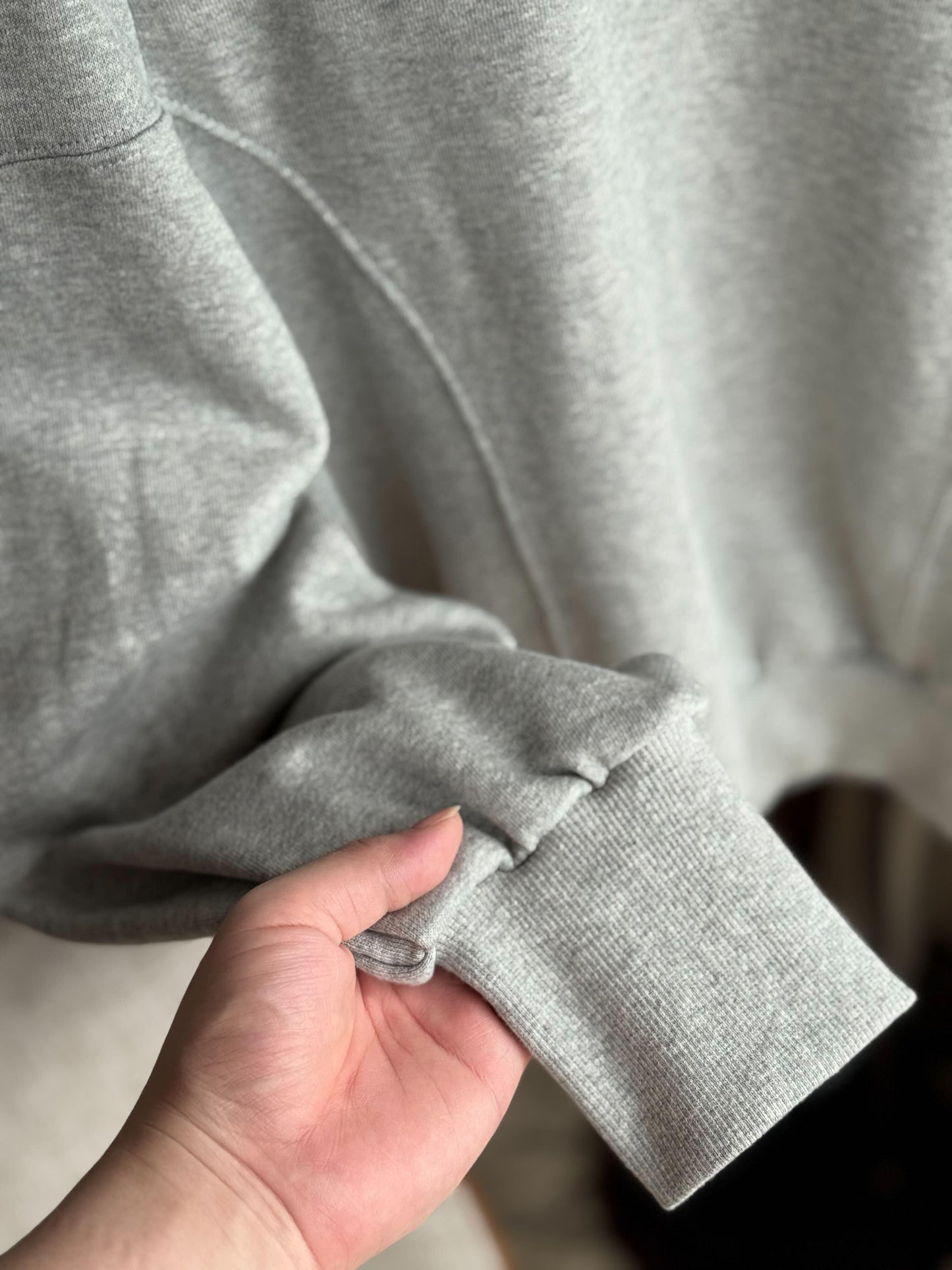 パフスウェットシャツ