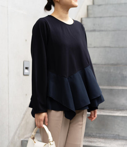 ドッキングイレヘムブラウス
