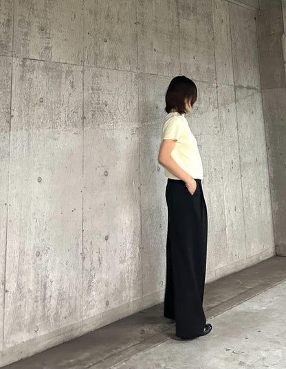 ワイドツータックパンツ