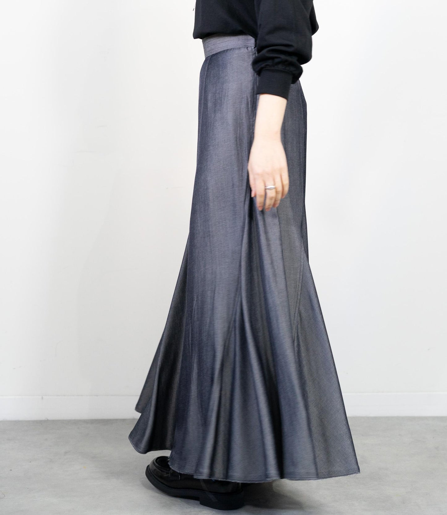 シャンブレーパネルスカート