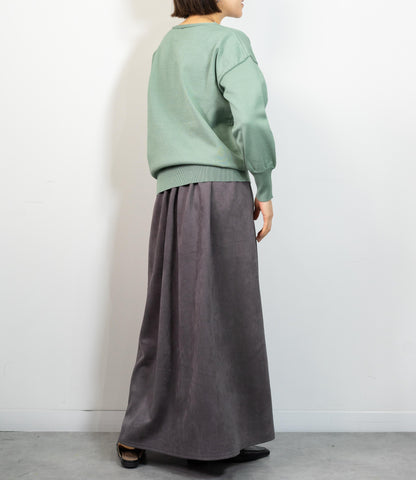 Vネックニットプルオーバー