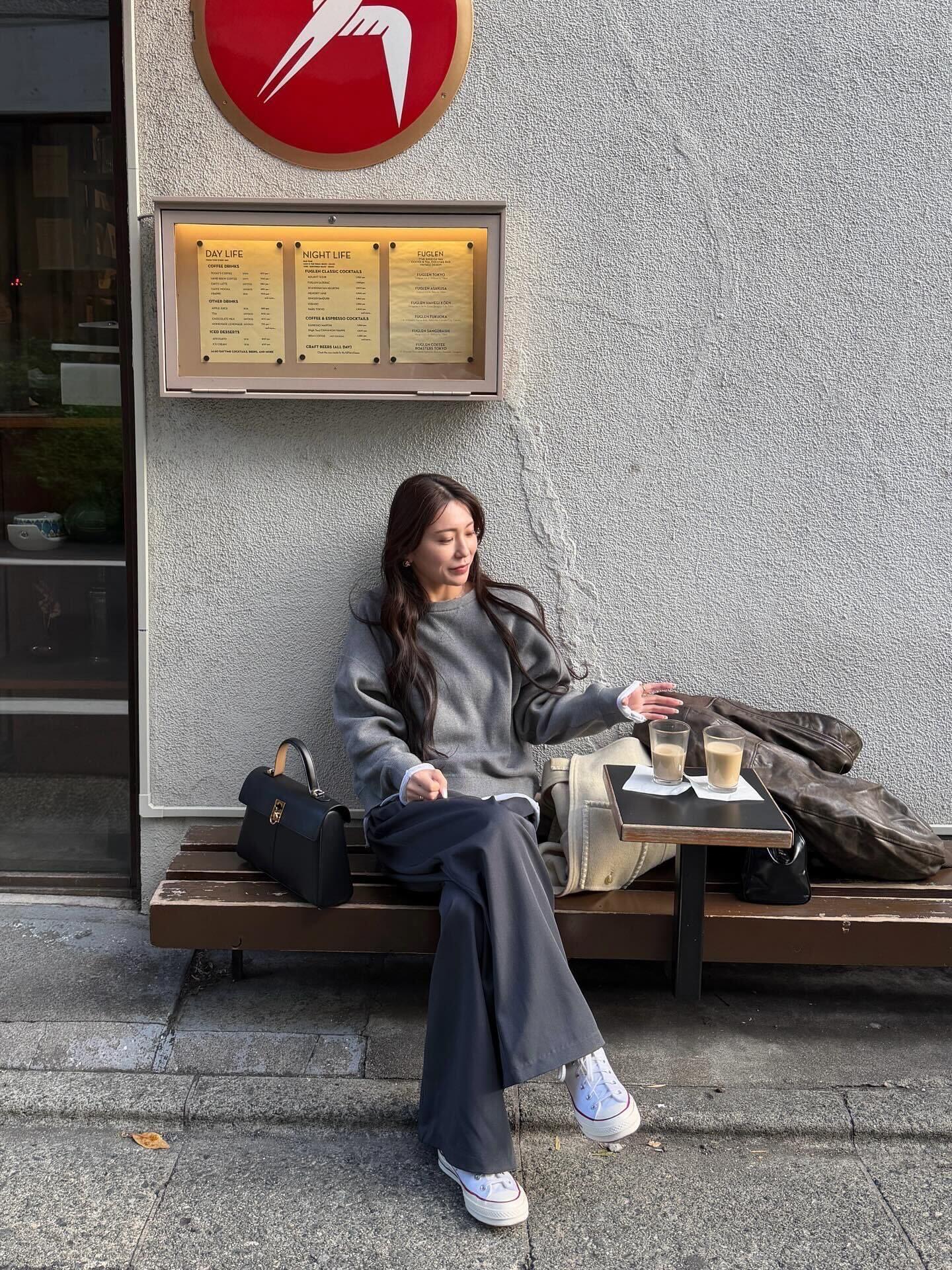 ダブルタックルーズワイドパンツ