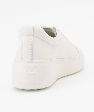 プラットフォームスニーカー