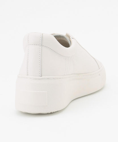 プラットフォームスニーカー