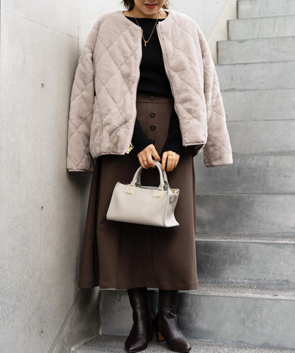 フレアボタンスカート