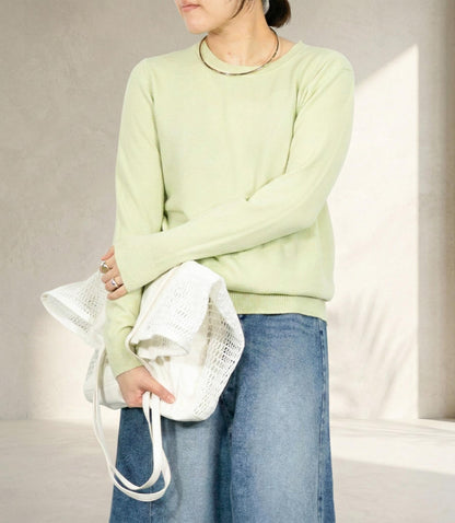 ソフトタッチクルーネックニット