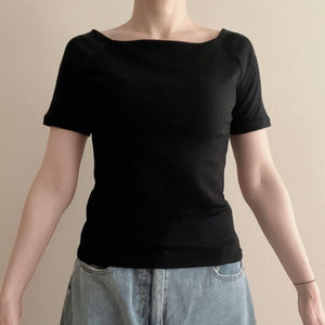 オフショルカットソー