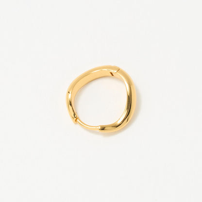 ツイスト フープ ピアス