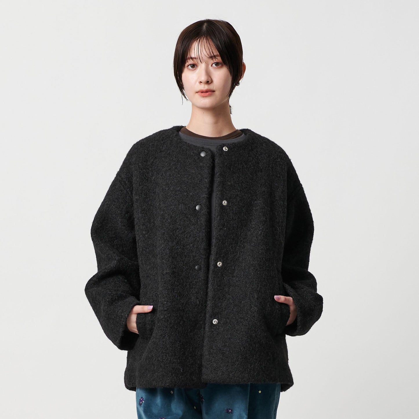 ブークレ ノーカラーブルゾン