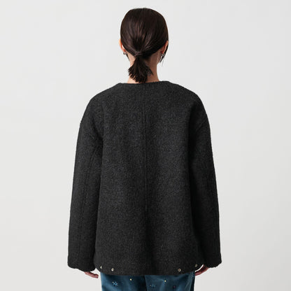 ブークレ ノーカラーブルゾン