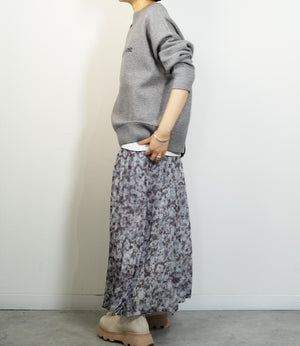 ジャガードロゴニット