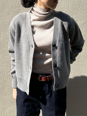 カーディガン