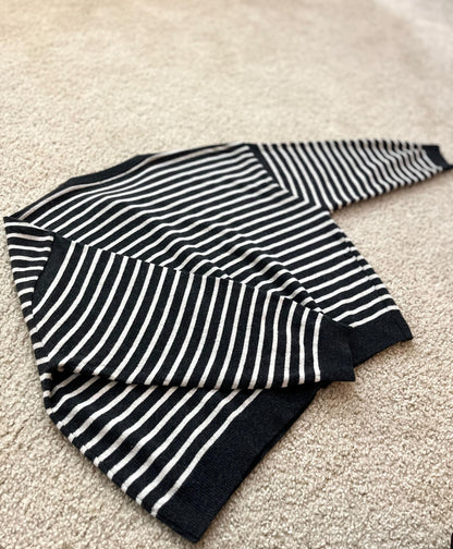 ゆったりボーダーニットカーディガン