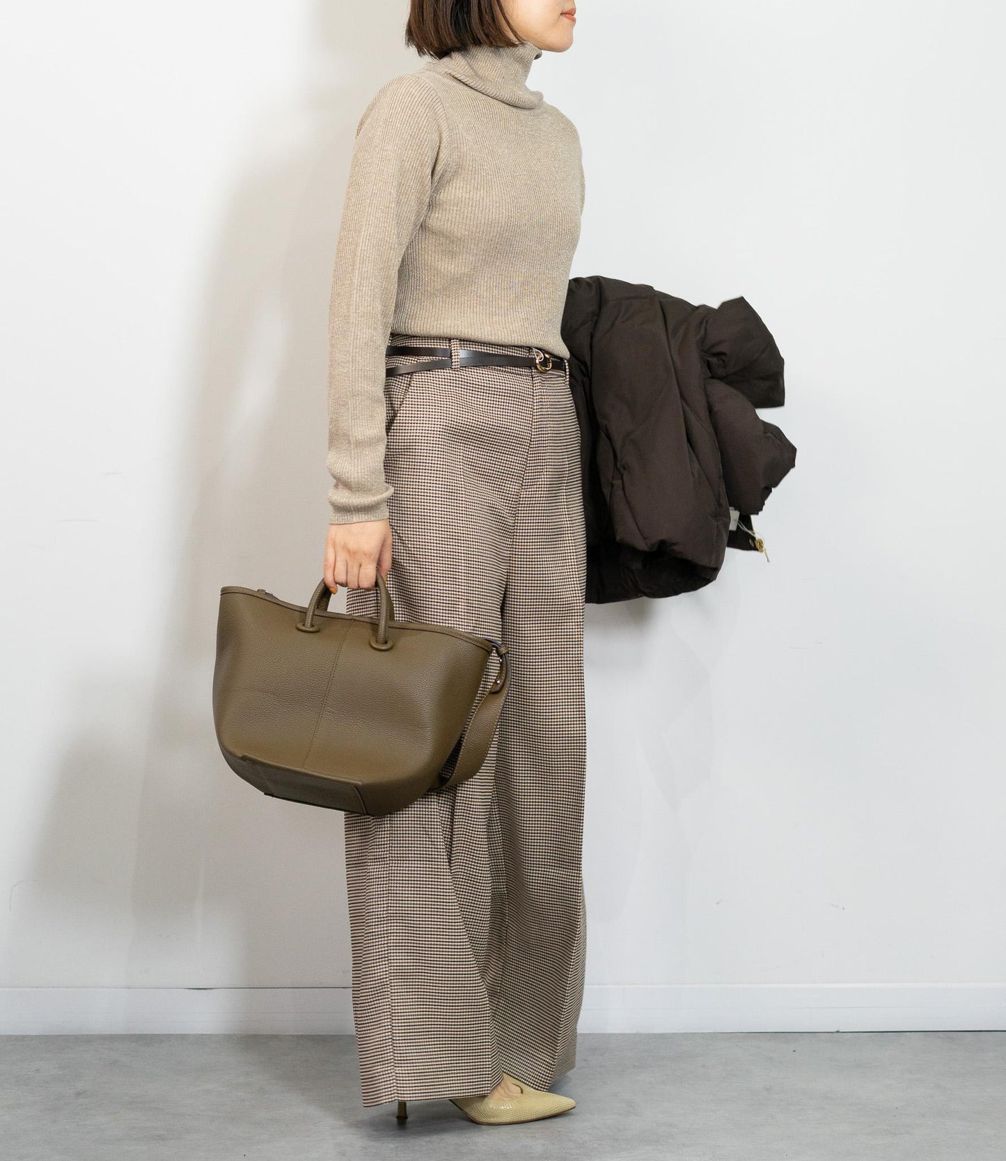 ラメタートルスリムニット