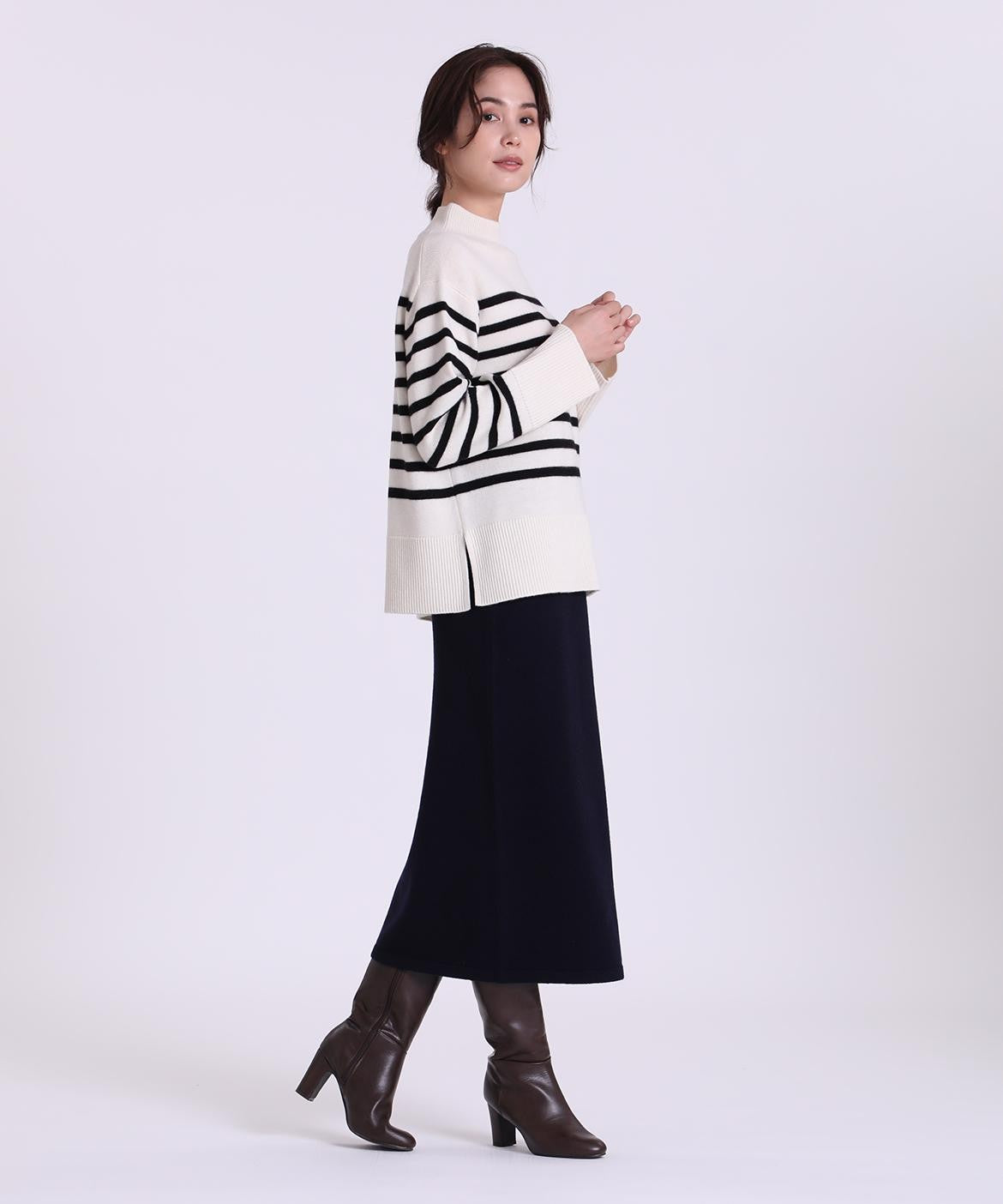 ストレートウールニットスカート