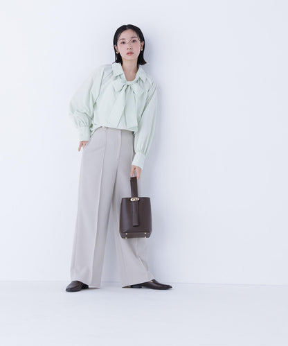 スキッパーリボンタイブラウス