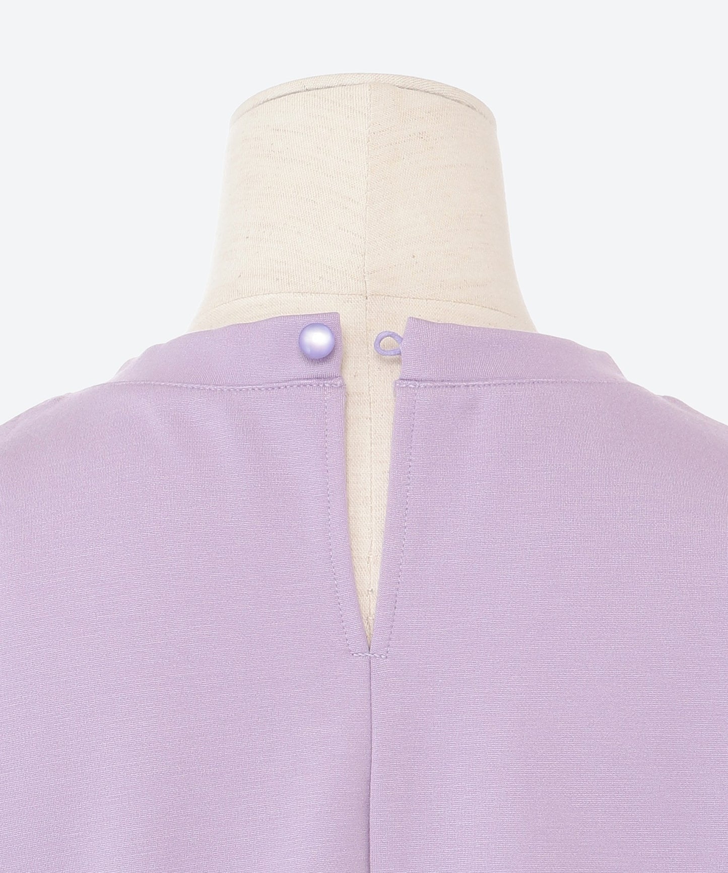 クルーネックボリュームスリーブカットソー