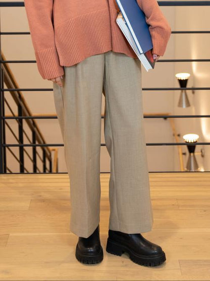 ワイドストレートパンツ